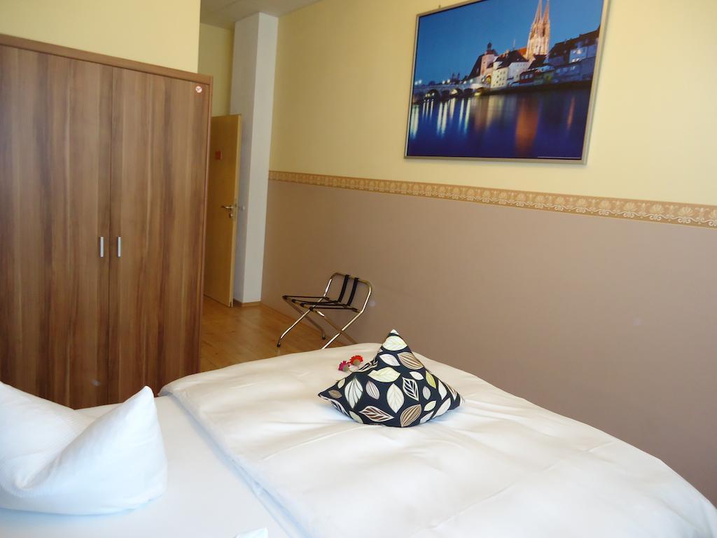Stadthotel Ratisbona Camera foto